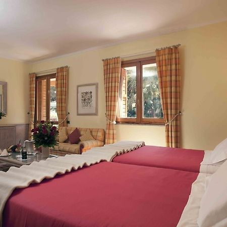Forte Village Resort - Bouganville Santa Margherita di Pula Ruang foto