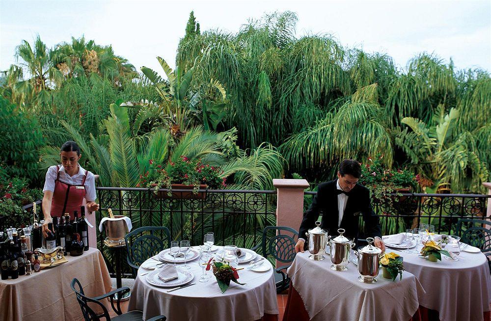 Forte Village Resort - Bouganville Santa Margherita di Pula Restoran foto