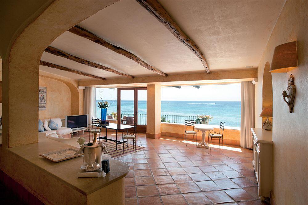Forte Village Resort - Bouganville Santa Margherita di Pula Ruang foto